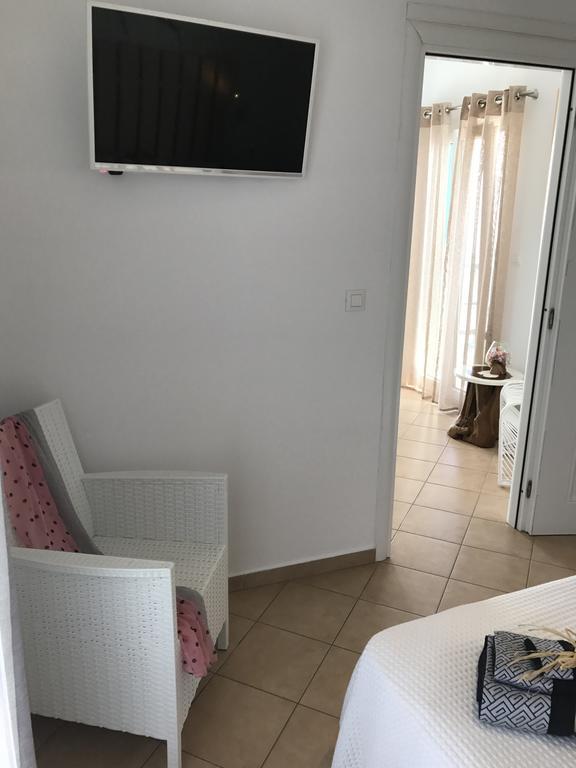 Yanna Asteri Suites Орнос Экстерьер фото